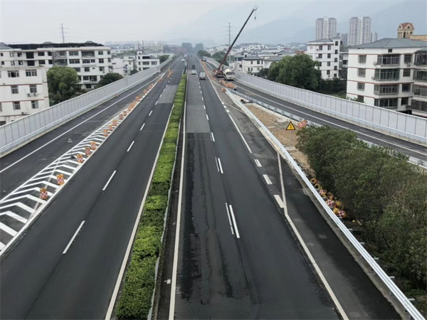 福州繞城高速公路聲屏障項目